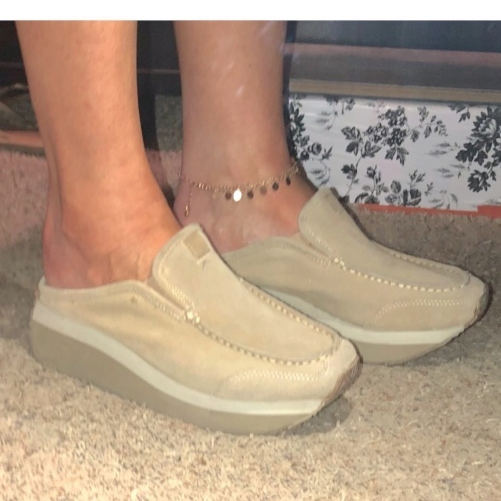No Boundaries Beige Vintage Platform Canvas Slip on Shoes 8.5 - Picture 2 of 7